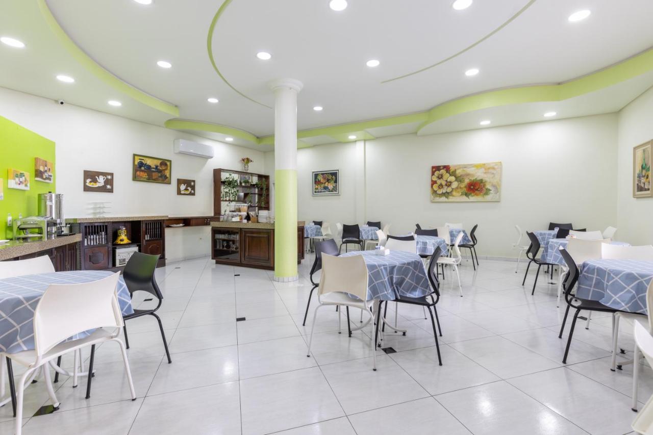 Hotel Lisbor Francisco Beltrão Kültér fotó