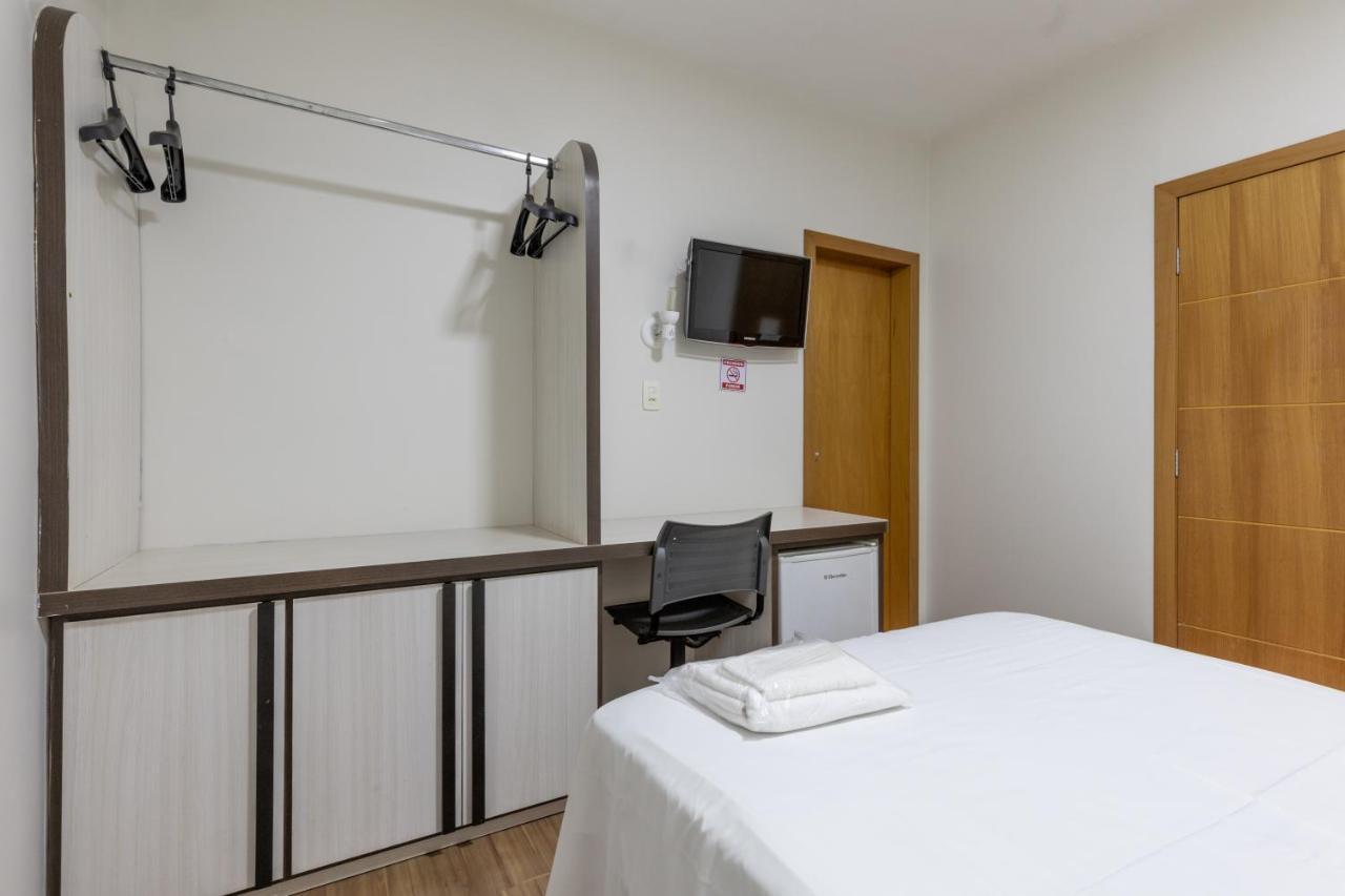 Hotel Lisbor Francisco Beltrão Kültér fotó